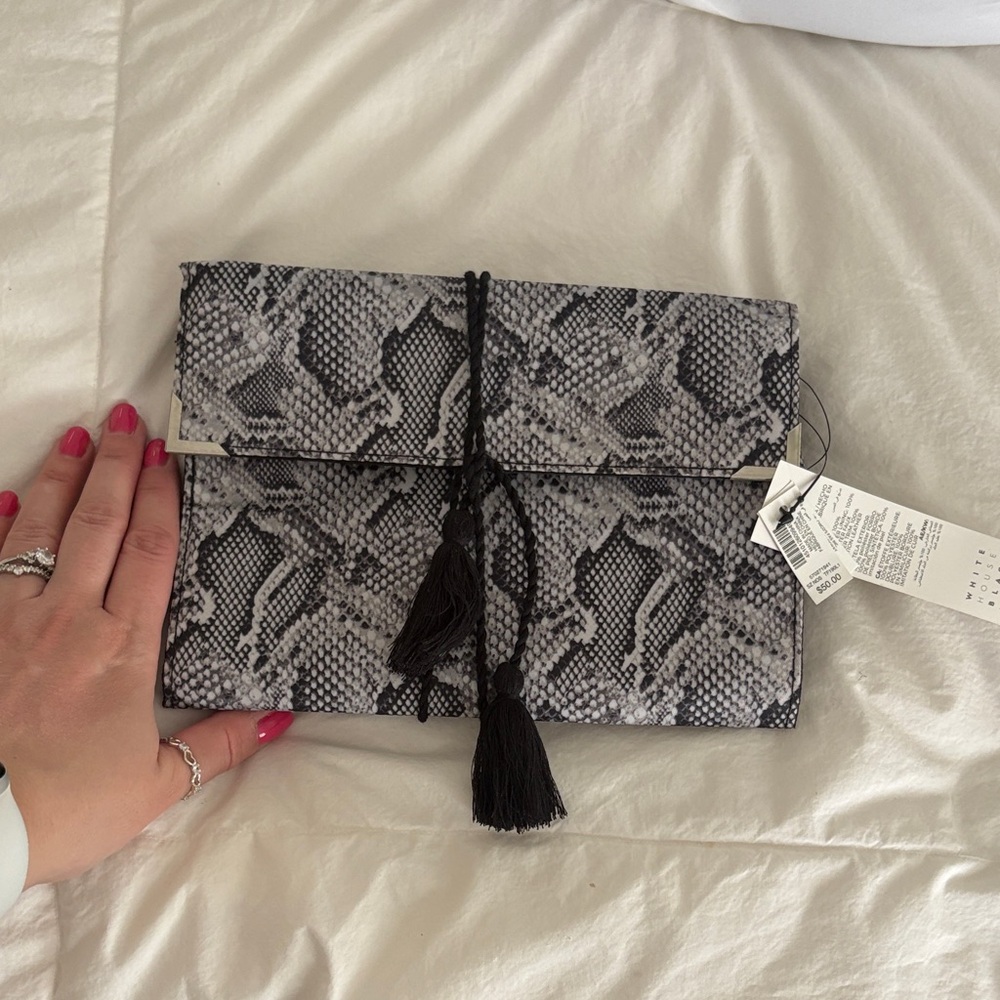 *NWT* WHBM snake print jewelry holder